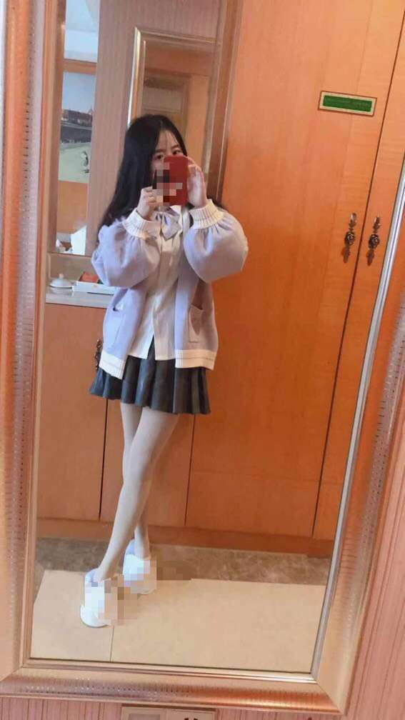 白虎小萝莉